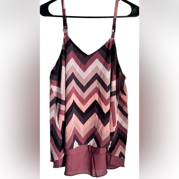 TORRID Sophie Chiffon Double Layer Swing Cami- Chevron Stripe/ Size 00 (10) - Picture 2 of 6